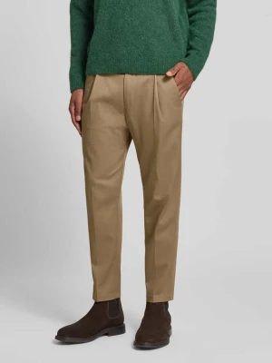 Spodnie materiałowe z zakładkami w pasie model ‘chasy’ drykorn