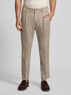 Spodnie materiałowe z zakładkami w pasie model ‘CHASY’ drykorn