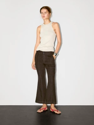 Spodnie O Kroju Kick Flare Ze 100% Lnu - Czekoladowy - - Massimo Dutti - Kobieta
