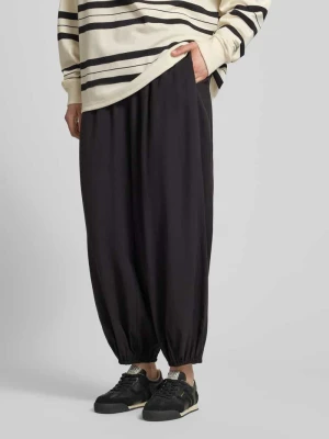 Spodnie o kroju loose fit, szerokość, z elastycznym pasem, model 'SCARLY' Only