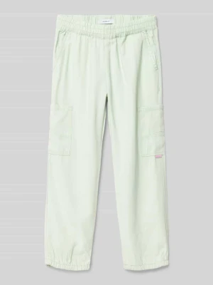Spodnie o kroju regular fit z mieszanki wiskozy z kieszeniami cargo name it