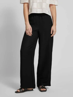 Spodnie o kroju regular fit z szeroką nogawką i elastycznym pasem model ‘MELANEY’ Vero Moda