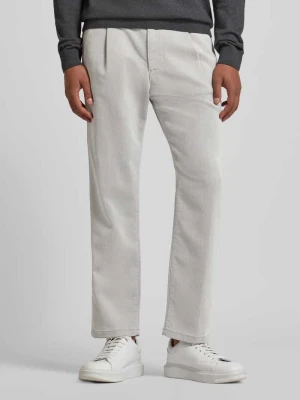 Spodnie o kroju regular fit z zakładkami w pasie model ‘CHASY’ drykorn