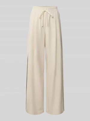 Spodnie o kroju relaxed fit o szerokości z mieszanki lyocellu model 'GODEZIA' Weekend Max Mara Złamany biały