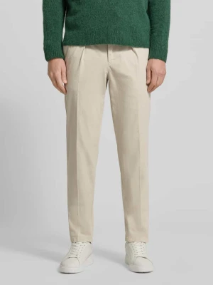 Spodnie o kroju relaxed fit w kant Profuomo