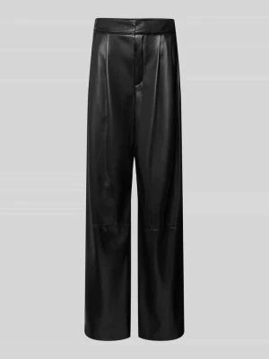 Spodnie o kroju relaxed fit z szeroką nogawką i zakładkami model ‘TADESA’ Boss