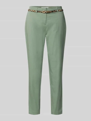 Spodnie o kroju slim fit w skróconym kroju z paskiem Christian Berg Woman