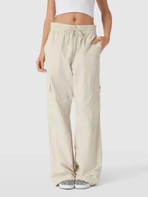 Spodnie o luźnym kroju model ‘DAISY’ Tommy Jeans