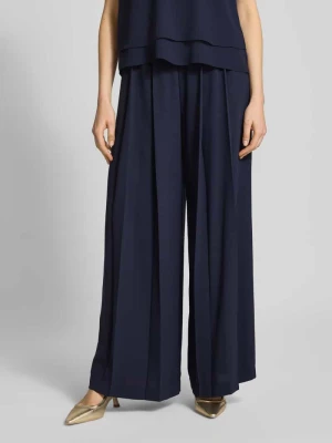 Spodnie o szerokim kroju z zakładkami w pasie s.Oliver BLACK LABEL