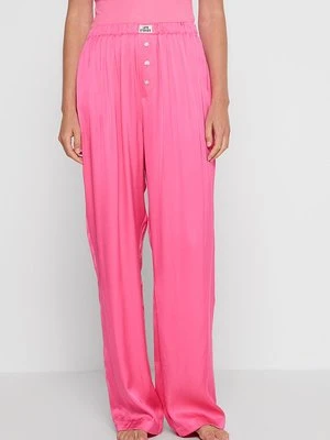 Spodnie od piżamy love stories