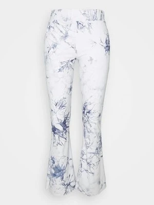 Spodnie od piżamy magic bodyfashion