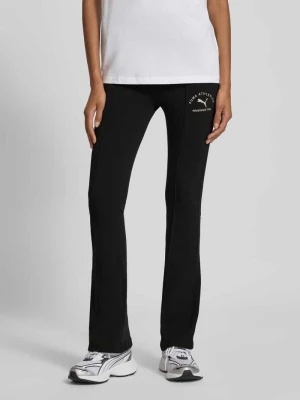 Spodnie rozszerzane o kroju slim fit z detalem z logo Puma Czarny