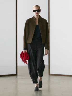 Spodnie Sarouel Z Mieszanki Wełny Ze Sprzączką - Czarny - - Massimo Dutti - Kobieta