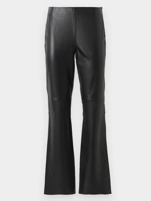 Spodnie skórzane Bruuns Bazaar