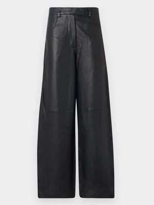 Spodnie skórzane REMAIN