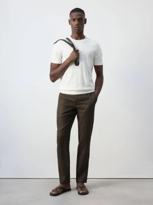 Spodnie slim fit z 100% lnu czekoladowy - Mężczyzna - MANGO MAN