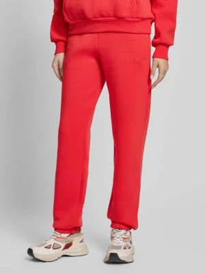 Spodnie sportowe o kroju regular fit z wpuszczanymi kieszeniami REVIEW