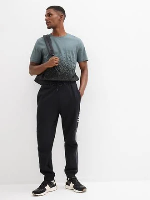 Spodnie sportowe z poliestru z recyklingu bonprix