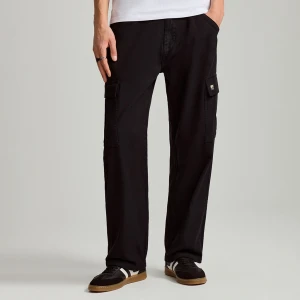 Spodnie straight fit z kieszeniami cargo czarne House