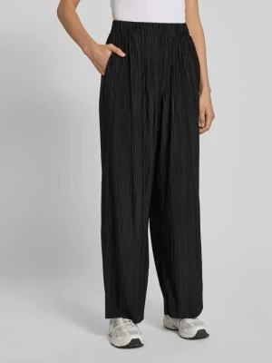 Spodnie szerokie o kroju regular fit z plisami model ‘FELLIE’ Selected Femme