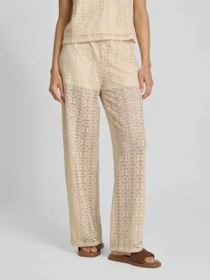Spodnie szerokie z koronki model ‘MAYA’ Vero Moda