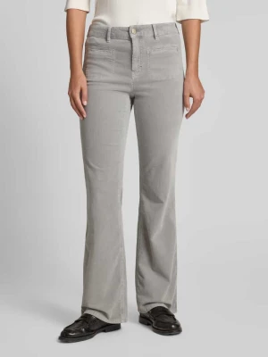 Spodnie sztruksowe o rozkloszowanym kroju z kieszeniami z patką model ‘Melly’ OPUS PANTS