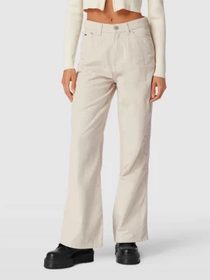 Spodnie sztruksowe z naszywką z logo model ‘Claire’ Tommy Jeans