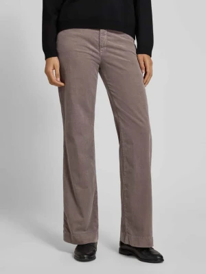 Spodnie sztruksowe z szerokimi nogawkami i wpuszczanymi kieszeniami MAC