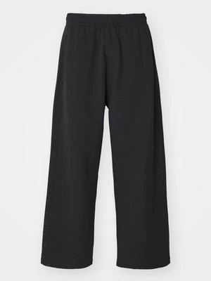 Zdjęcie produktu Spodnie treningowe adidas Originals