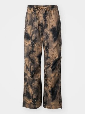 Spodnie treningowe adidas Originals