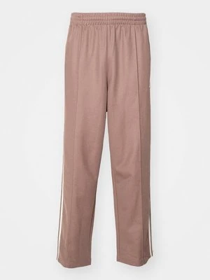 Spodnie treningowe adidas Originals