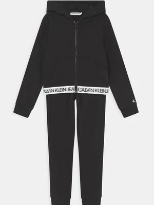 Spodnie treningowe Calvin Klein Jeans