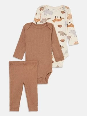 Spodnie treningowe Carter's