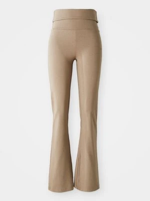 Spodnie treningowe CASALL