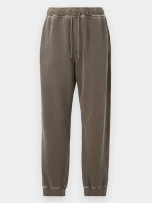 Spodnie treningowe closed