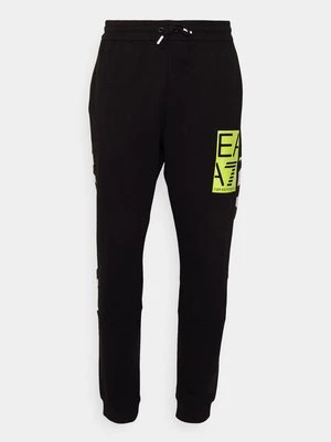 Spodnie treningowe EA7 Emporio Armani