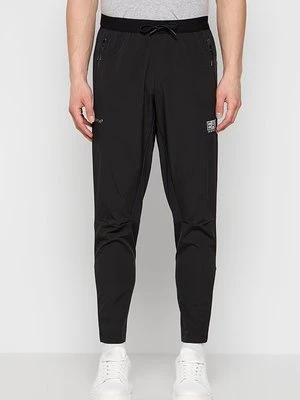 Spodnie treningowe EA7 Emporio Armani