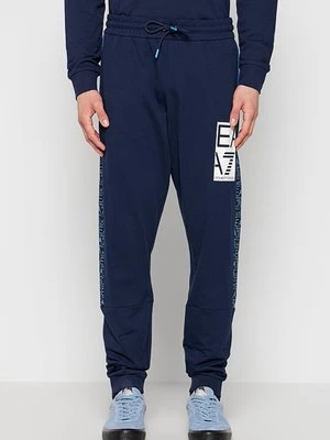 Spodnie treningowe EA7 Emporio Armani