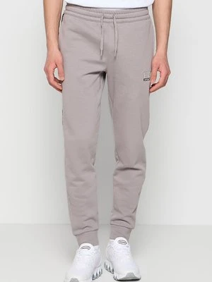 Spodnie treningowe EA7 Emporio Armani