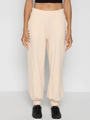 Spodnie treningowe EA7 Emporio Armani