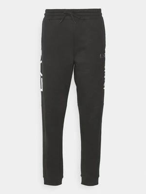 Spodnie treningowe EA7 Emporio Armani