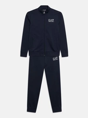 Spodnie treningowe EA7 Emporio Armani