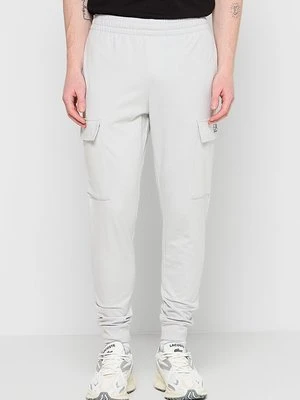 Spodnie treningowe EA7 Emporio Armani