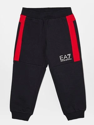 Spodnie treningowe EA7 Emporio Armani