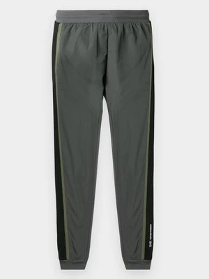 Spodnie treningowe EA7 Emporio Armani