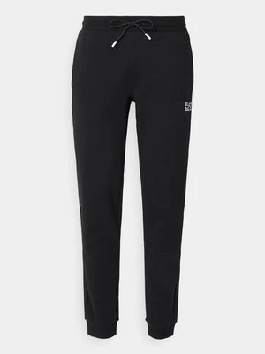 Spodnie treningowe EA7 Emporio Armani