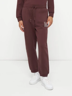 Spodnie treningowe EA7 Emporio Armani brązowy