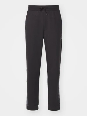 Spodnie treningowe EA7 Emporio Armani czarny