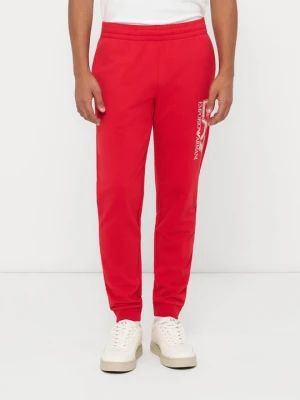 Spodnie treningowe EA7 Emporio Armani czerwony