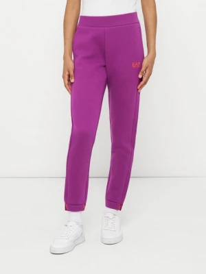 Spodnie treningowe EA7 Emporio Armani fioletowy